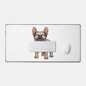 Chien de taureau français portant des lunettes (Clavier et souris)