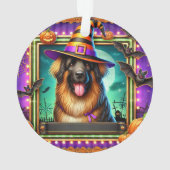Chien d'Halloween avec chapeau de sorcière (dos)