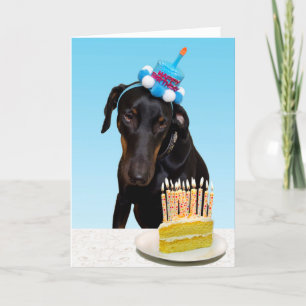Chien drôle avec gâteau Carte d'anniversaire