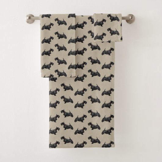 Chien écossais avec collier tatan (En situation)