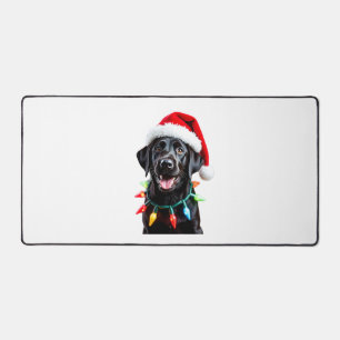 Chien en pyjama à lumières de sapin de Noël Labrad