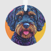 Chien heureux sur fond coloré (dos)