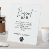 Chien mariage moderne traiter signe biscuit bar en (In SItu)