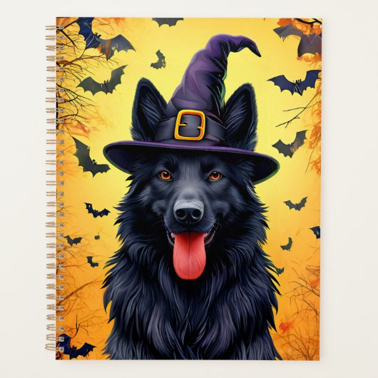 Chien mignon dans une scène d'Halloween avec des c (Devant)