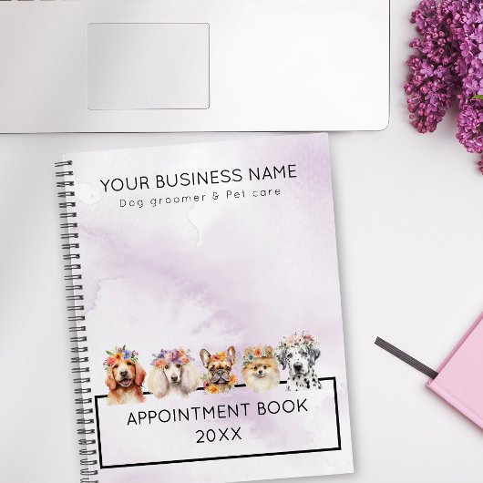 Chiens adorables avec couronne de fleurs, aquarell