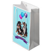 Chiens de montagne bernois joyeux sac cadeau d'ann (Devant Angle)