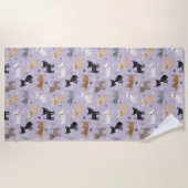 Chihuahua Botten en Paws Paars Strandlaken (Voorkant)