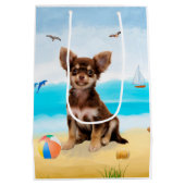 Chihuahua Dog op strand Medium Cadeauzakje (Achterkant)