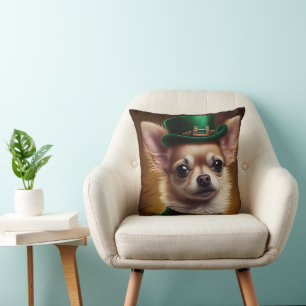 Chihuahua-hond in St. Patrick's Day-jurk Kussen