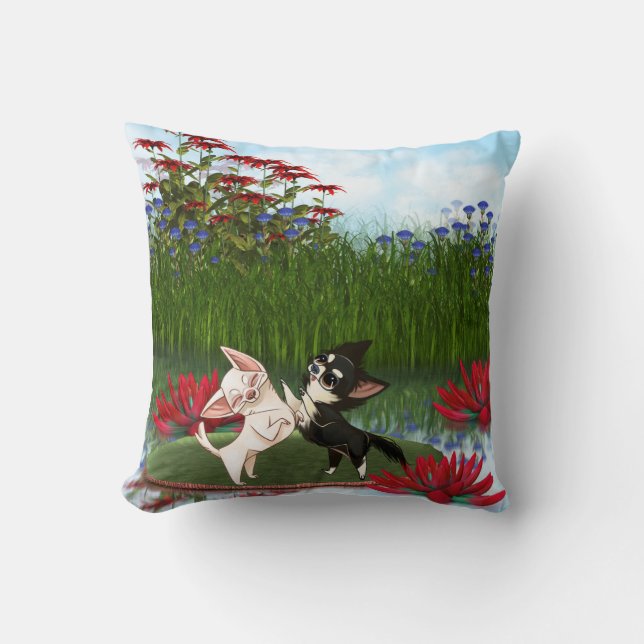 Chihuahua Water Lilly Decorative Pillow Kussen (Voorkant)