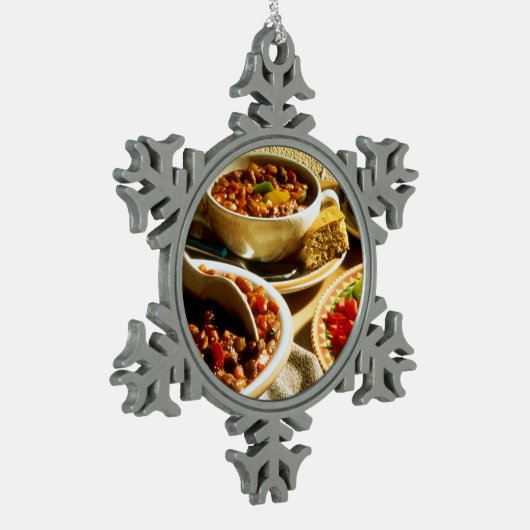 Chili met CornBrood Tin Sneeuwvlok Ornament (Links)