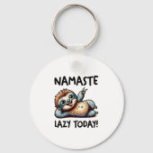 Chill Sloth Namaste Lazy Vibes Sleutelhanger (Voorkant)