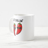 Chillin Funny Chili Peppers Pun Koffiemok (Voorkant links)