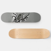 China Dragon in Tattoostyle Skateboard (Horizontaal)