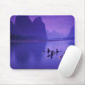 China, Li River. aalscholvervissers. Muismat (Met muis)