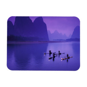 China, Li-rivier. Aalscholvervissers. Magneet