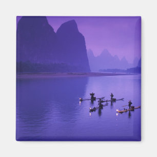 China, Li-rivier. Aalscholvervissers. Magneet