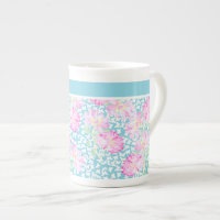 China Mok, roze rozen, witte vlinders