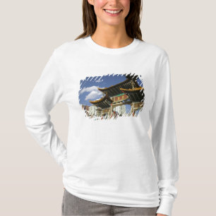 CHINA, provincie Yunnan, Kunming. Herdenkingsboog T-shirt