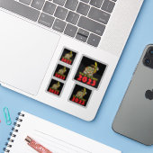 Chinees nieuwjaar konijn 2023 sticker (Laptop met iPhone)