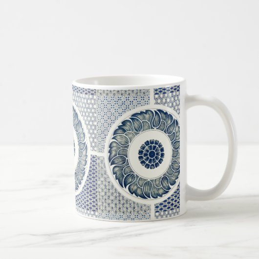 Chinese Medaillon: Indigo Blau Chinoiserie Koffiemok (Rechts)