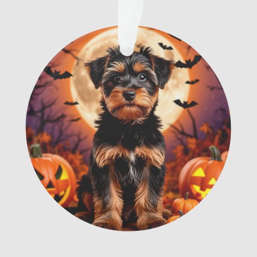 Chiot adorable avec fond Halloween (devant)