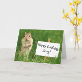 Chipmunk avec une joyeuse carte d'anniversaire (Fleur jaune)