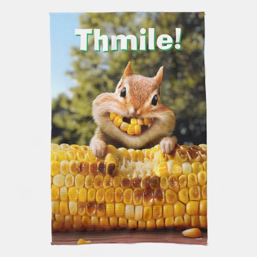 Chipmunk Eating Corn Theedoek (Verticaal)