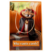 Chipmunk Vampire Medium Cadeauzakje (Voorkant)