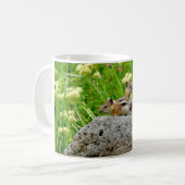 Chipmunks en wilde bloemen koffiemok (Voorkant links)