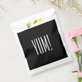 CHIQUE FAVORIETE TASSEN_"YUM!" ZWART/WIT BEDANKZAKJE (Gezegeld)