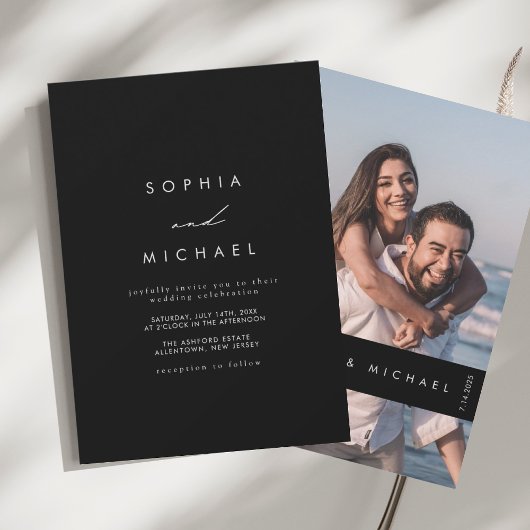 Chique foto Moderne zwart-wit bruiloft Kaart