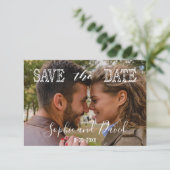 Chique foto SAVE DE DATUM Bruiloft Typografie The Date (Staand voorkant)