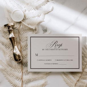 Chique ivoor en bruine rand   Luxe neutrale trouw RSVP Kaartje