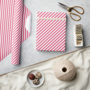 Chique lichte candy roze rode witte strepenpatroon cadeaupapier