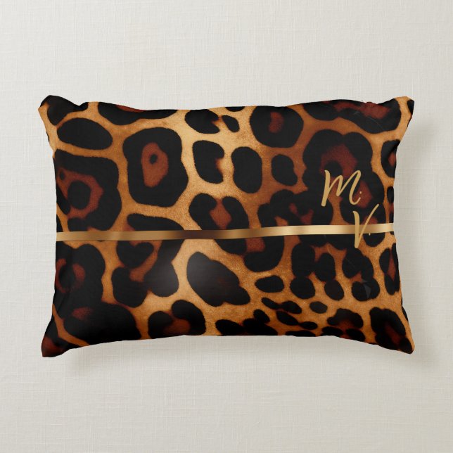 Chique Luipaard Print en Goud Monogram Accent Kussen (Voorkant)