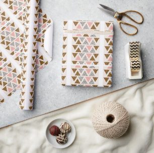 Chique Luipaard & Roze Driehoek Patroon Cadeaupapier