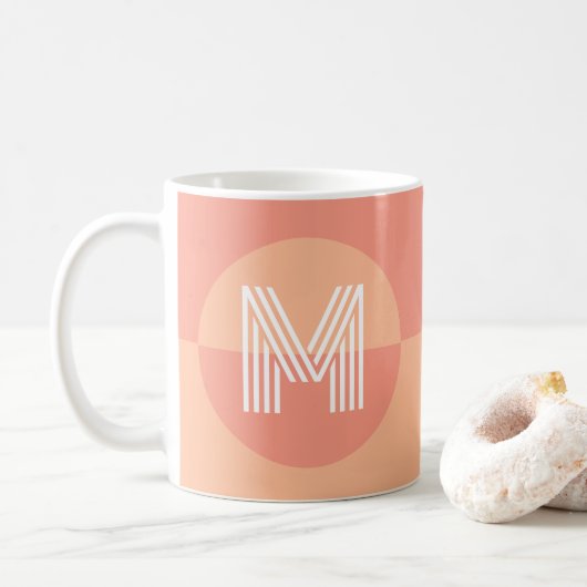 Chique perzik roze geometrisch modern monogram koffiemok (Met donut)