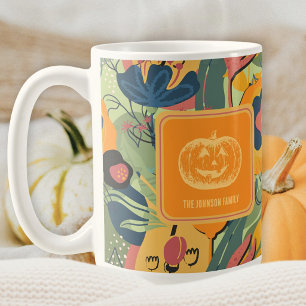 Chique saliegroene mosterd herfst bloemenkroon pom koffiemok