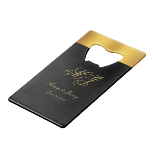 Chique Zwart Goud Monogram Script Bruiloft Kredietkaart Flessenopener (Achterkant Gekanteld)
