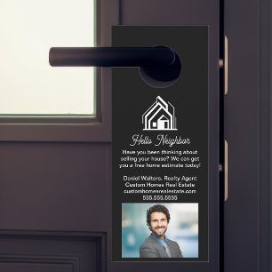 Chique Zwarte Vastgoedbedrijf Adverteert Thuis