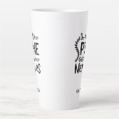 Chiropractor-medewerker laat geen stekelvorming op latte mok (Voorkant)