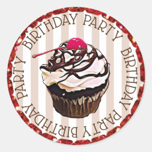 Chocolade Cupcake met Cherry Birthday-stickers Ronde Sticker