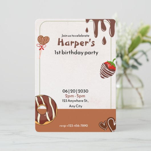 Chocolade, donut en aardbei 1e verjaardag kaart (Staand voorkant)