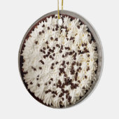 Chocolade Pudding Pie en gehakte kerst met crème Keramisch Ornament (Links)