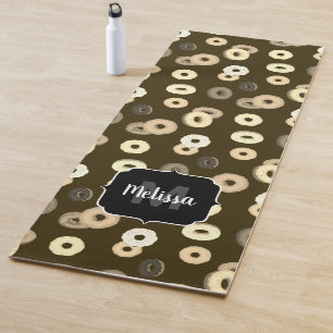 Chocolade vanille donuts patroon bruin Monogram Yogamat