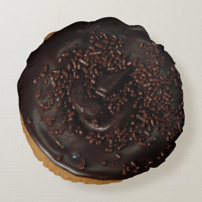 Chocoladedonut met chocolade sprinkelkussen rond kussen (Achterkant)