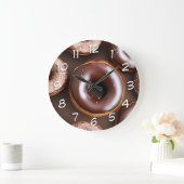 Chocoladedonuts met spruitjes grote klok (Huis)