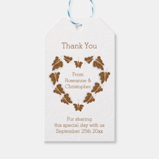 Chocoladekleurige vlinders ontwerp bruiloft cadeaulabel (Voorkant)
