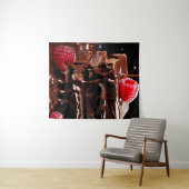 Chocoladetaart met frambozen bovenop wandkleed (In Situ (horizontaal))